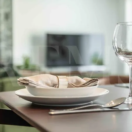 Вилла Exclusive Villa, Private Pool, Bbq And Access Rems *
